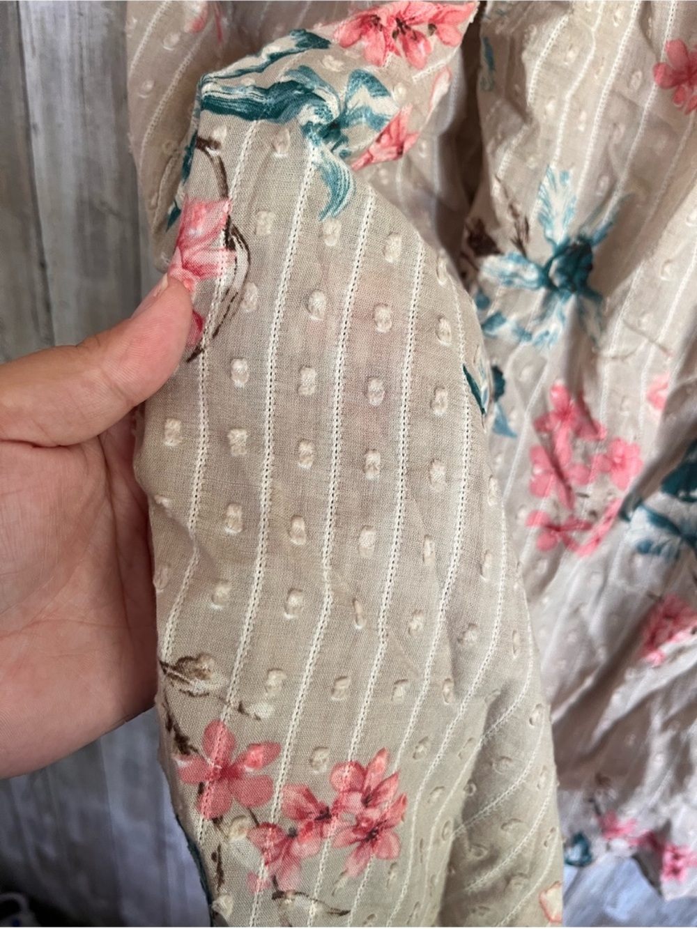 NWT Torrid Clip Jacquard Floral Square Neck Flutter Sleeve Top Size 2 18/20 - Picture 3 of 5
